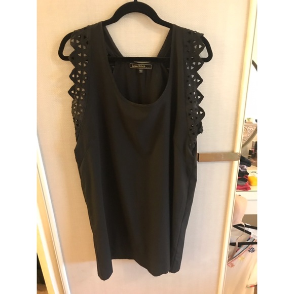 Black Lasercut Dress - Picture 2 of 3
